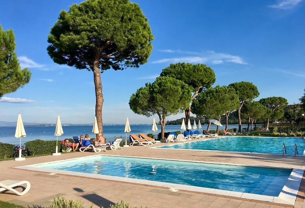 Le Corti Del Lago-1