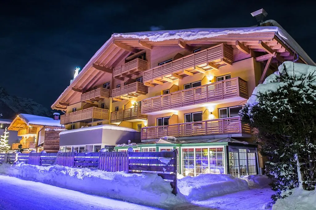 Aktiv- und Wellnesshotel Gutjahr-1