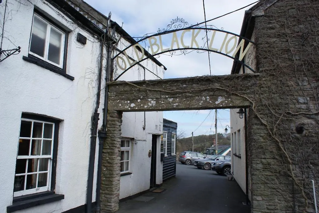 The Old Black Lion-1