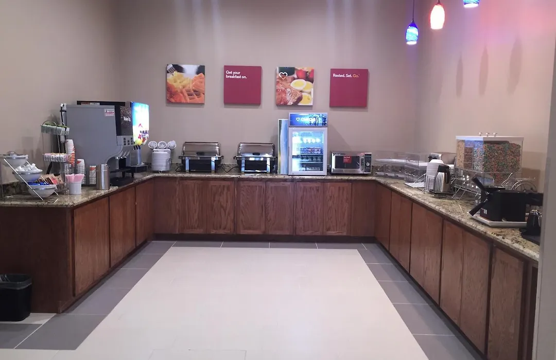 Comfort Suites - University-1