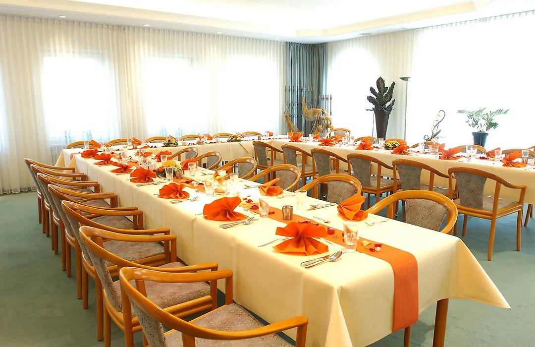 Hotel und Restaurant Rabennest am Schweriner See-1