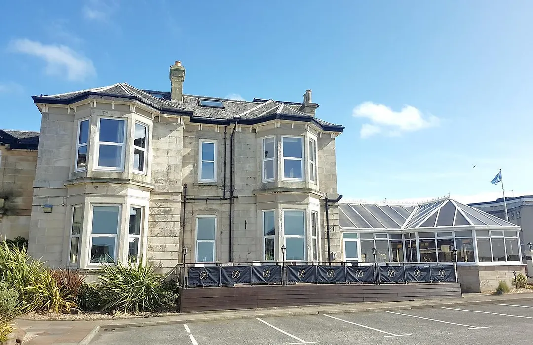 Fairfield House Hotel-1
