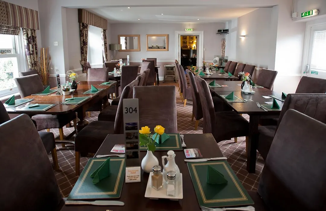 The Racehorses Hotel-1