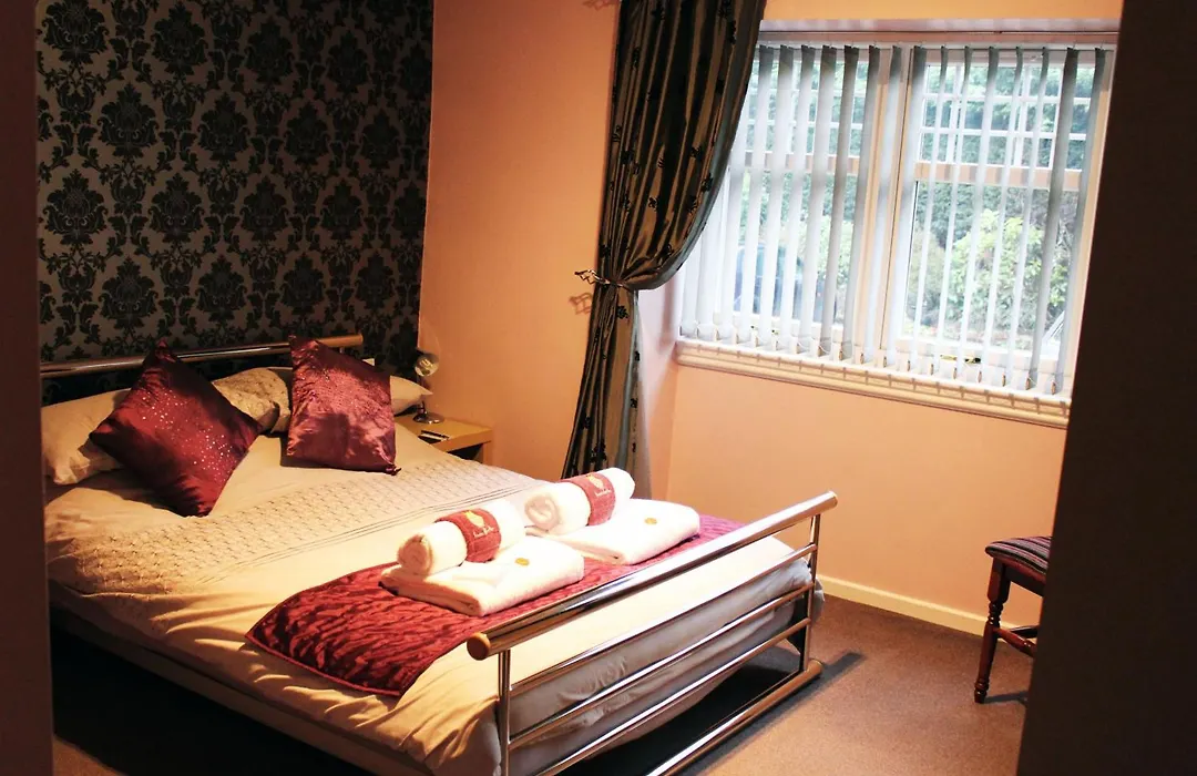 Grimscote Manor Hotel-1