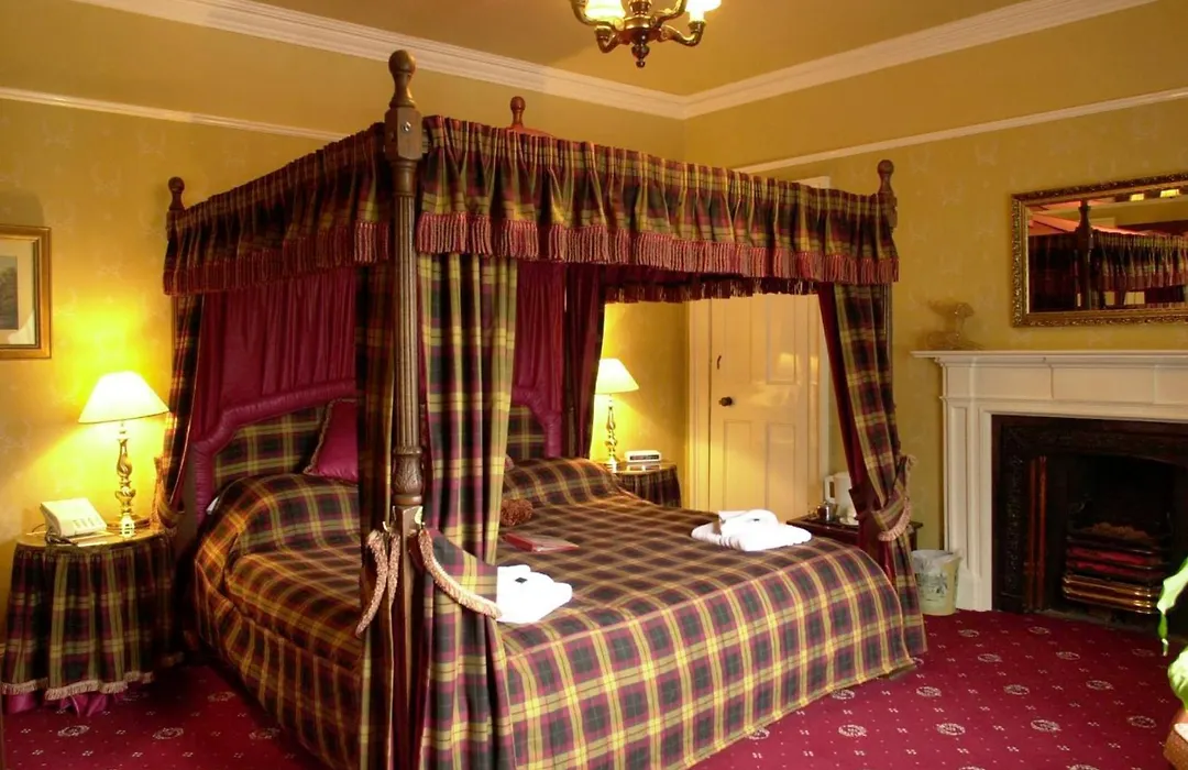 Atholl Arms-1