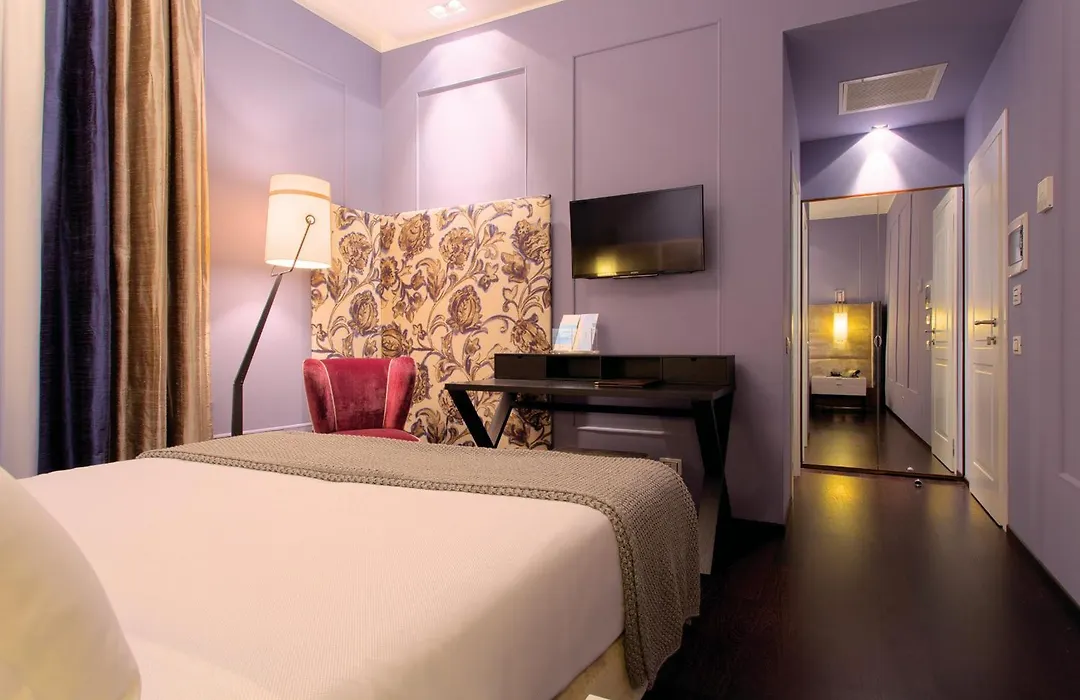 Stendhal Luxury Suites-1