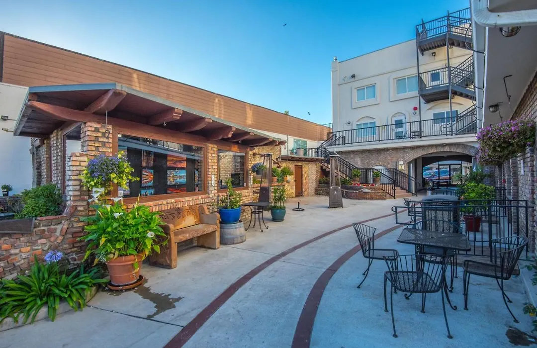 Pismo Beach Hotel-1