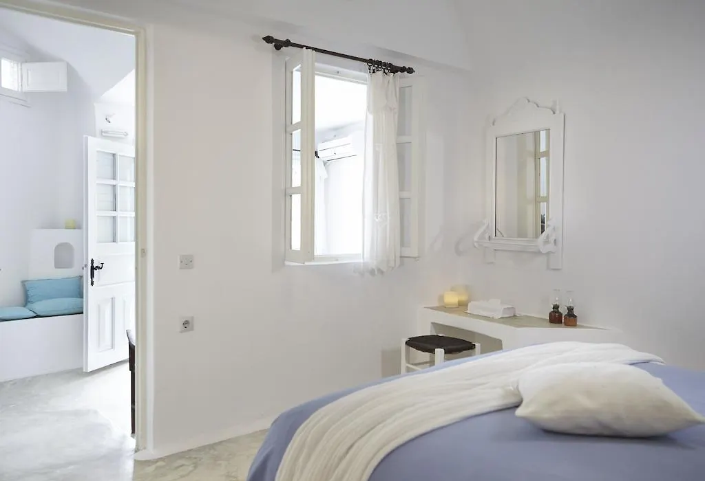 Altana Heritage Suites-1
