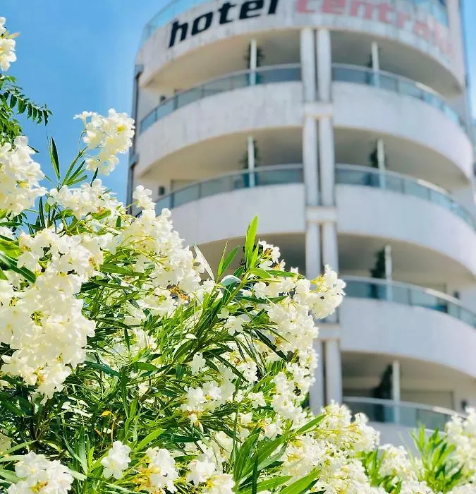 Hotel Centrale-1
