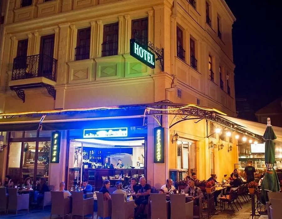 Hotel Treff-1