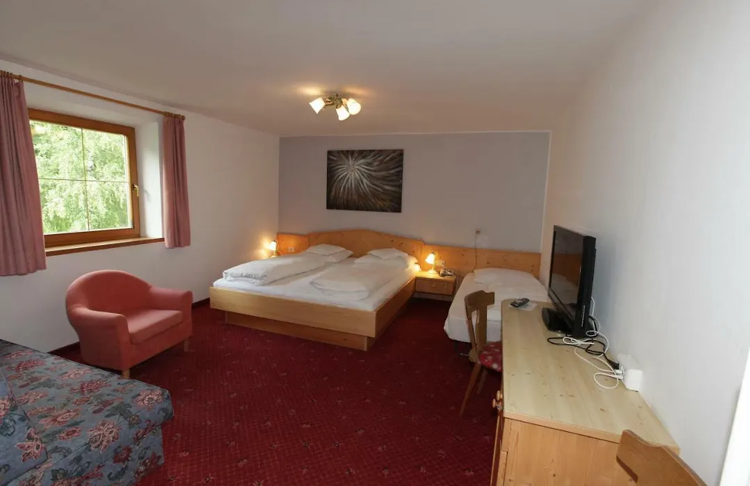 Hotel Goldener Adler-1