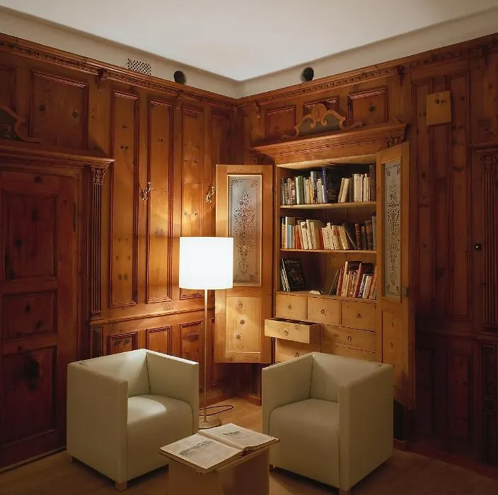 Hotel Gasthof Grüner Baum-1