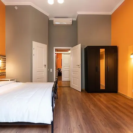 Post House Rooms-2