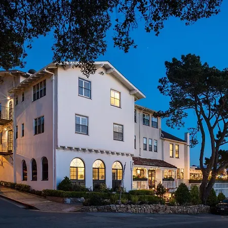 Pine Inn - Carmel-2