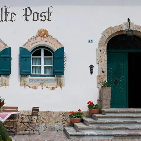 Hotel Dolomitenhof&Chalet Alte Post-3