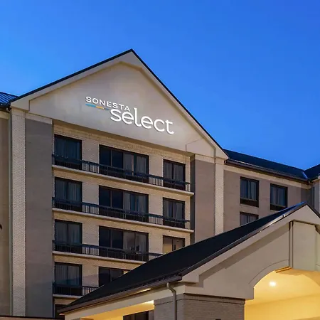 Wyndham Garden Kansas City Airport-2