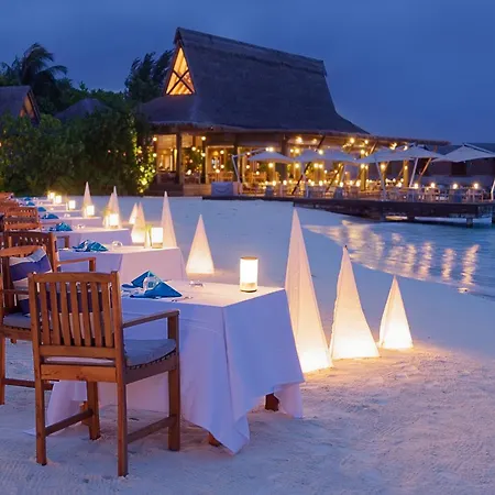 Grand Park Kodhipparu Maldives-3