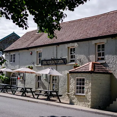 The Golden Lion, Newport, Pembrokeshire-3