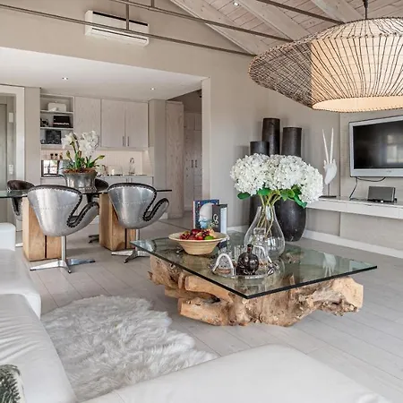 The Glen Boutique Hotel & Spa-3