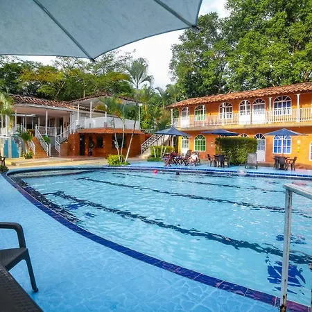 Hotel Porton de Occidente-3