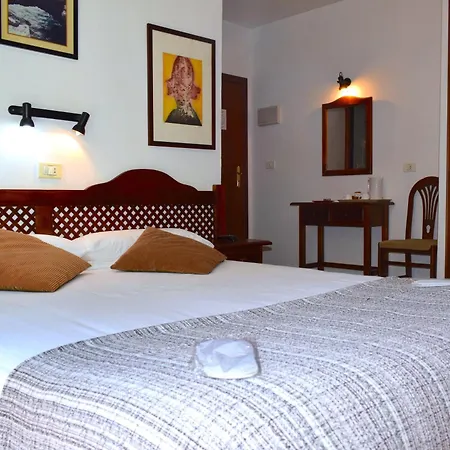 Hotel Ida Inés-2