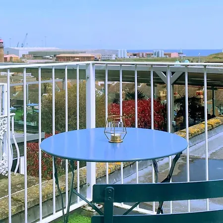 Cliff Hotel-3