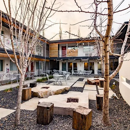 Modern Hotel-3