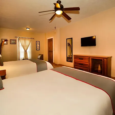 La Casona Tequisquiapan Hotel&Spa-3