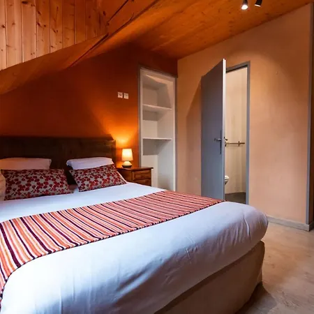 Auberge De La Croix Perrin-3