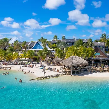 Lionsdive Beach Resort-3