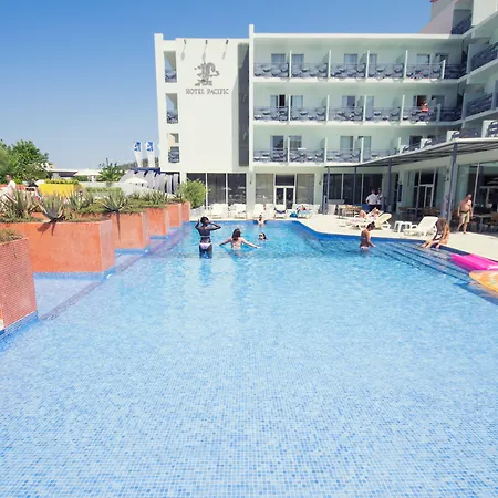 azuLine Hotel Pacific-3