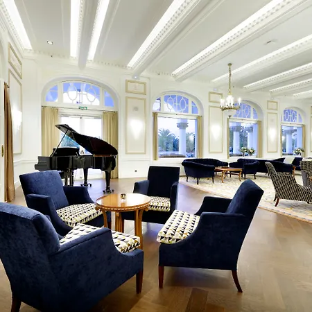 Eurostars Hotel Real-3