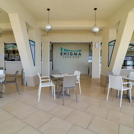 Tosca Beach Hotel-2