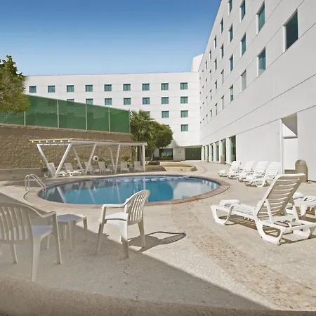 Fiesta Inn Mexicali-3