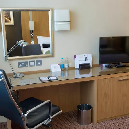 Crowne Plaza London Ealing By Ihg-2