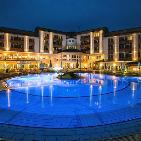 Lotus Therme Hotel & Spa-2