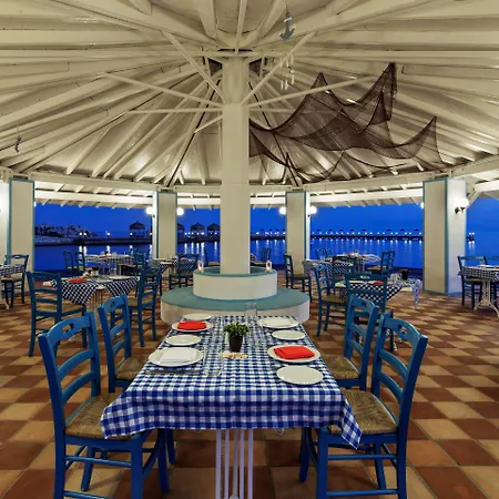 Le Bleu Hotel&Resort Kusadasi-2