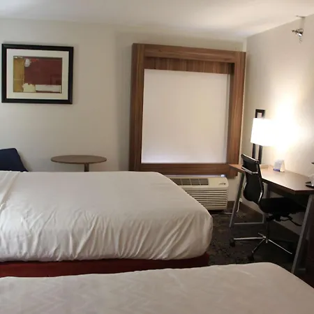 Best Western Plus Kansas City Airport - Kci East-3