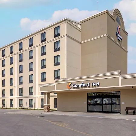 Comfort Inn The Pointe-3