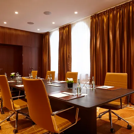 Vier Jahreszeiten Kempinski Muenchen-2