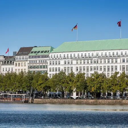 Fairmont Hotel Vier Jahreszeiten-3