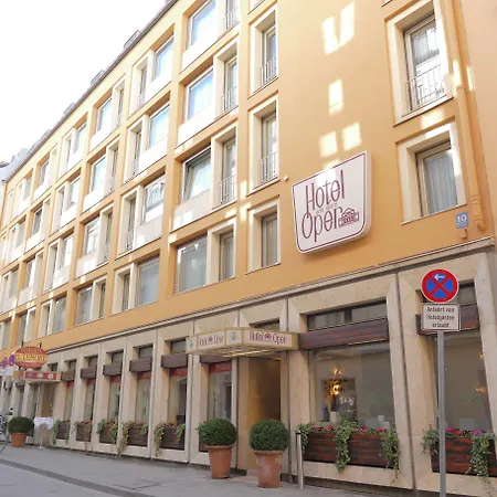 Hotel An Der Oper-2