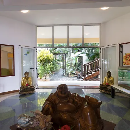 Hibiscus Boutique Hotel-2