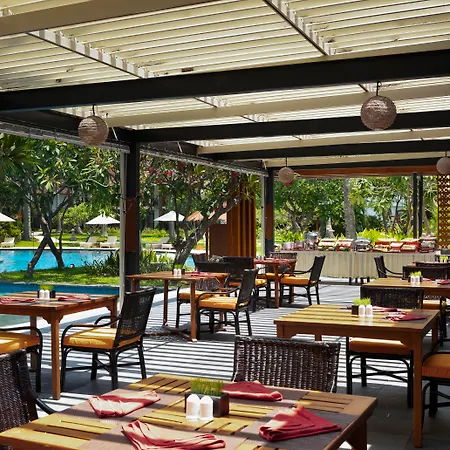 Holiday Resort Lombok-2