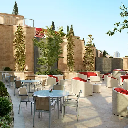 Fairmont Baku, Flame Towers-2