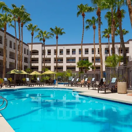Hilton Phoenix Airport-2