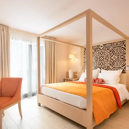 Akoya Hotel & Spa-3