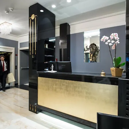 Art Hotel Orologio-3