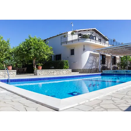 Villa Felicia-3