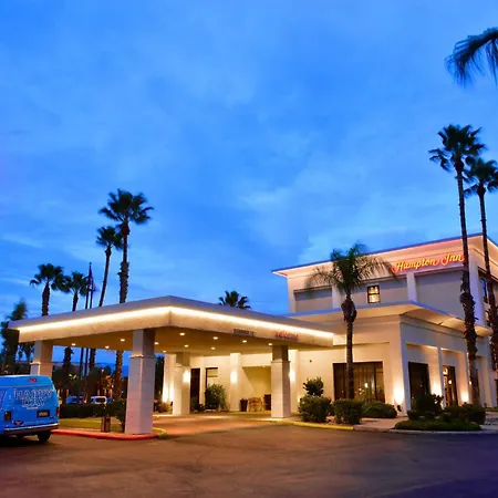Hampton Inn Tucson-Airport-3